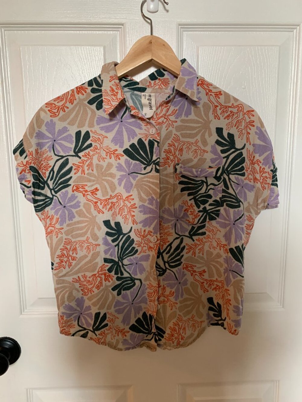 Eve Gravel floral top